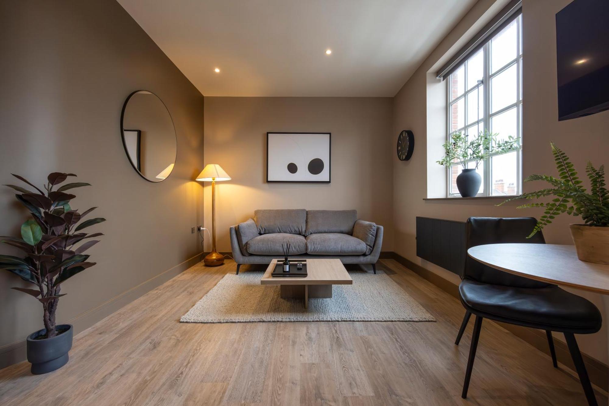 Apartment Headrow Lofts *
